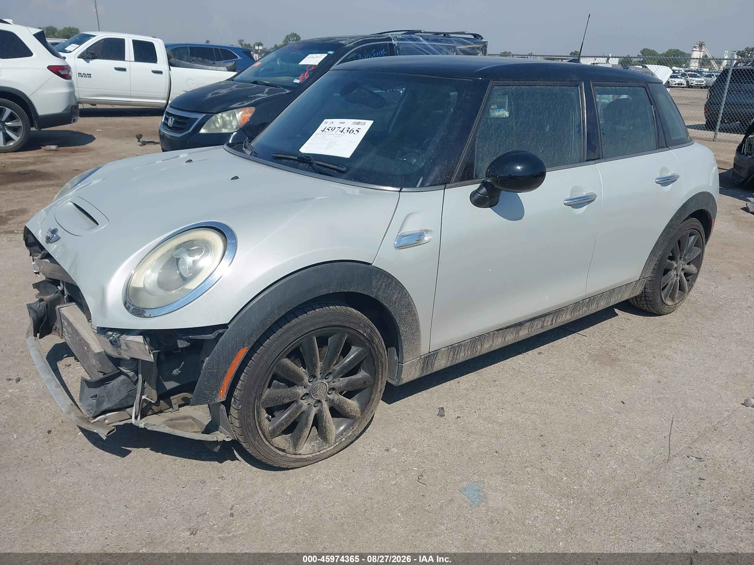 2015 MINI HARDTOP COOPER S — I2