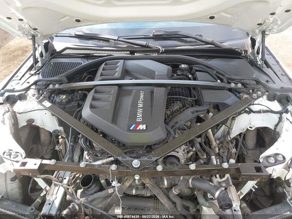 2021 BMW M4 — I10