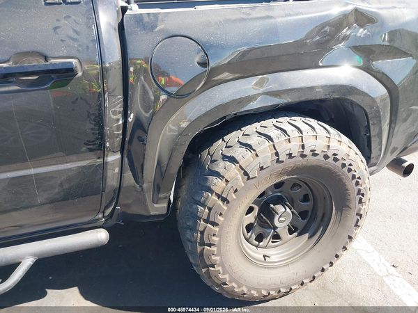 2025 TOYOTA TACOMA SR5 — I152