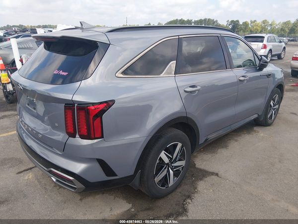 2021 KIA SORENTO S — I4