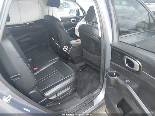 2021 KIA SORENTO S — I8