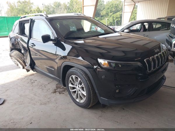 2019 JEEP CHEROKEE LATITUDE FWD — I1
