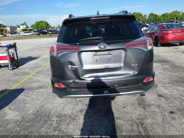 2017 TOYOTA RAV4 XLE