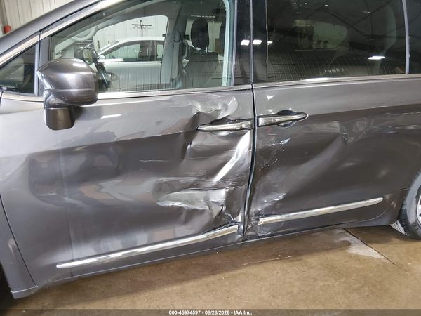 2017 CHRYSLER PACIFICA TOURING-L — I6