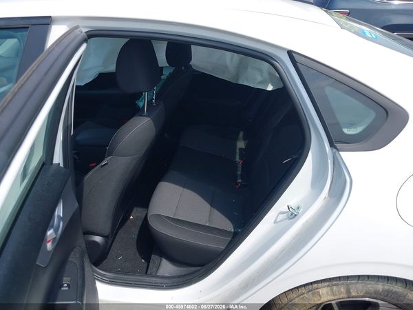 2023 KIA FORTE LXS — I8