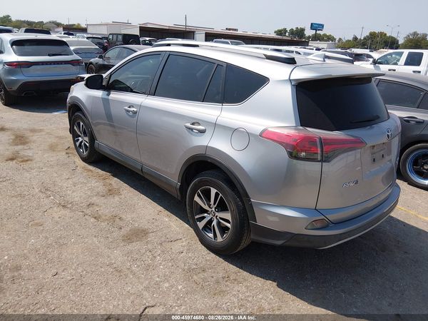 2018 TOYOTA RAV4 XLE — I3
