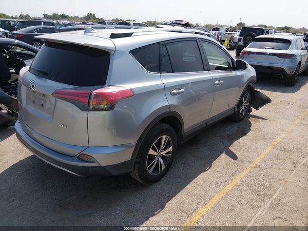 2018 TOYOTA RAV4 XLE — I4