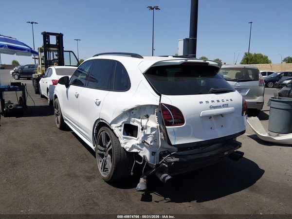 2014 PORSCHE CAYENNE GTS