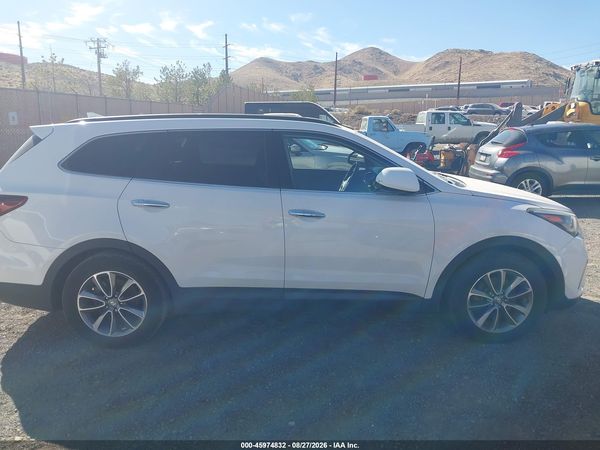 2018 HYUNDAI SANTA FE SE