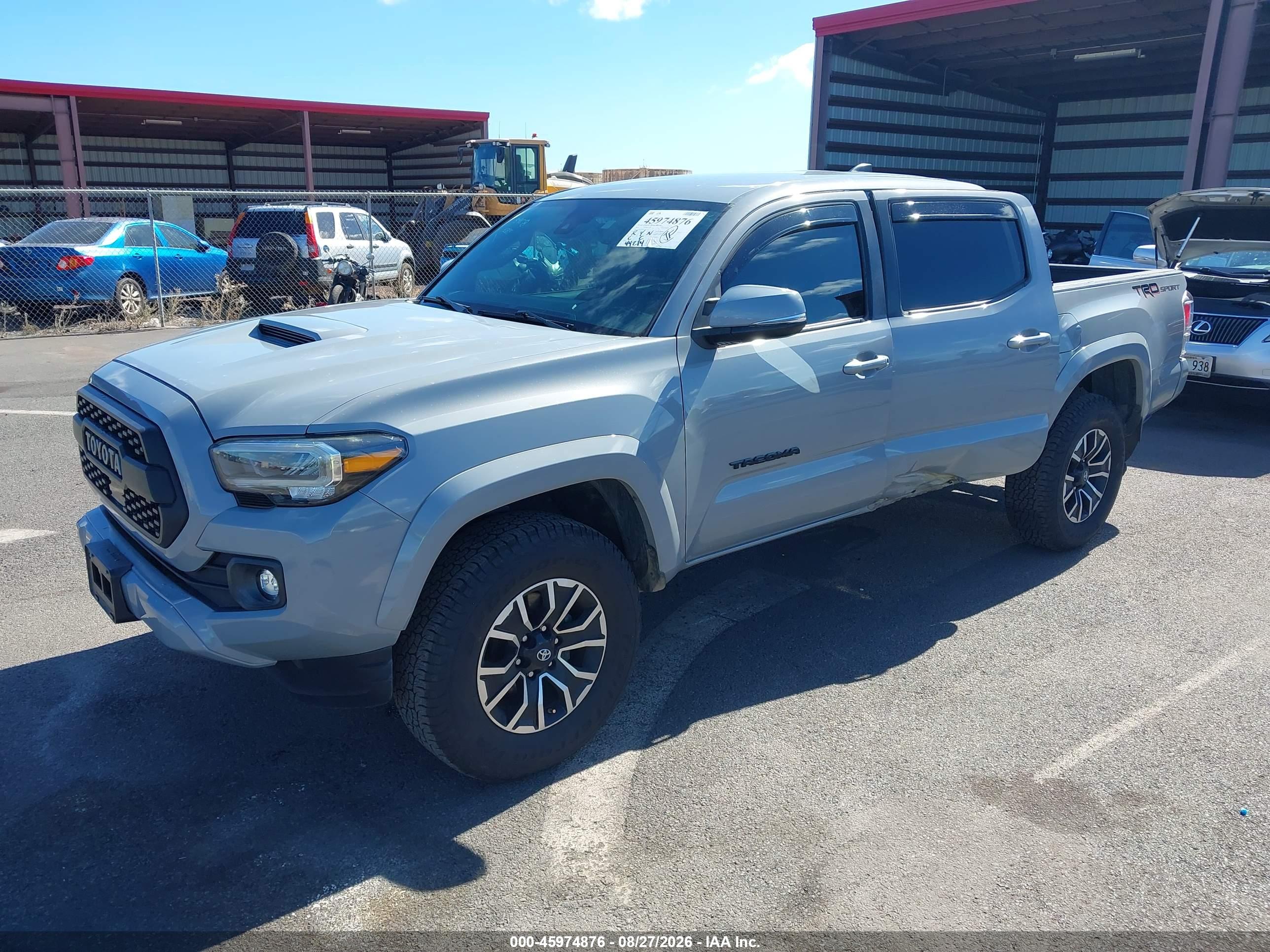 2020 TOYOTA TACOMA SR5 V6 — I2