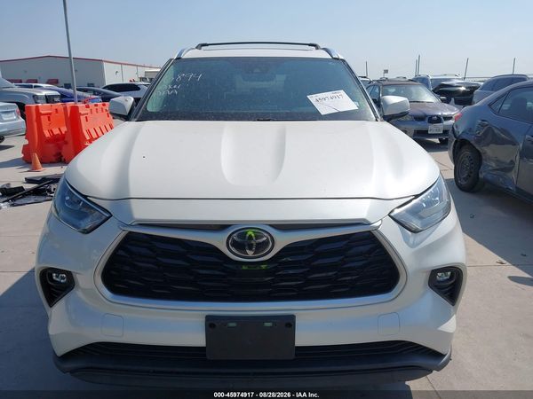 2020 TOYOTA HIGHLANDER XLE
