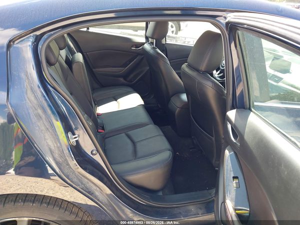 2018 MAZDA MAZDA3 TOURING — I8