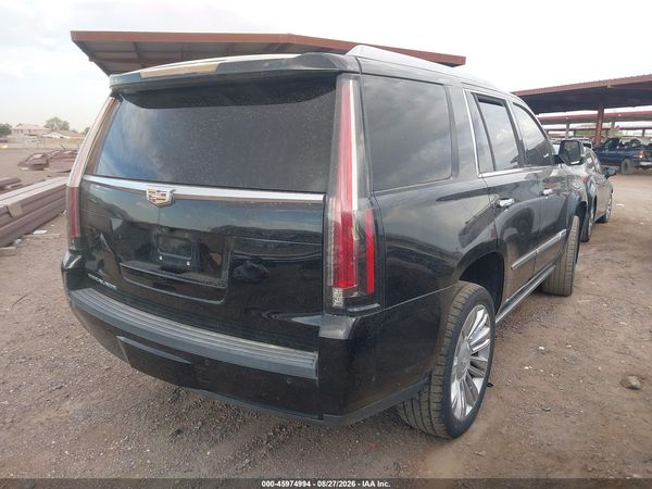 2019 CADILLAC ESCALADE PLATINUM — I4
