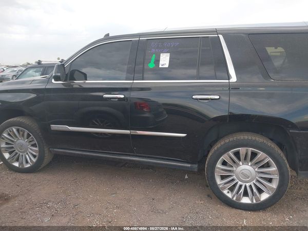 2019 CADILLAC ESCALADE PLATINUM — I117