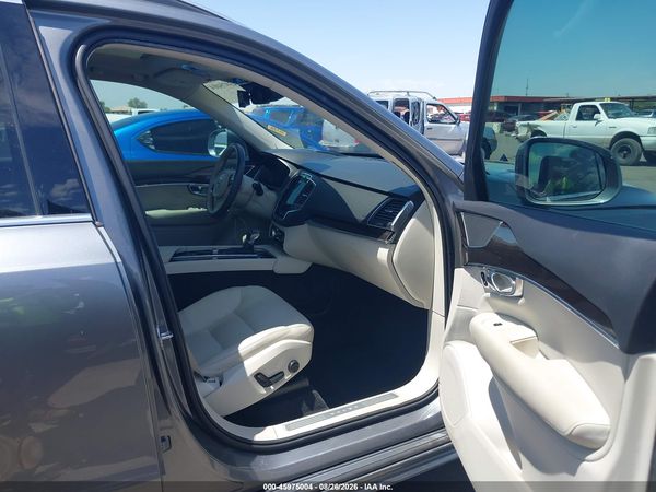 2019 VOLVO XC90 T5 MOMENTUM — I5