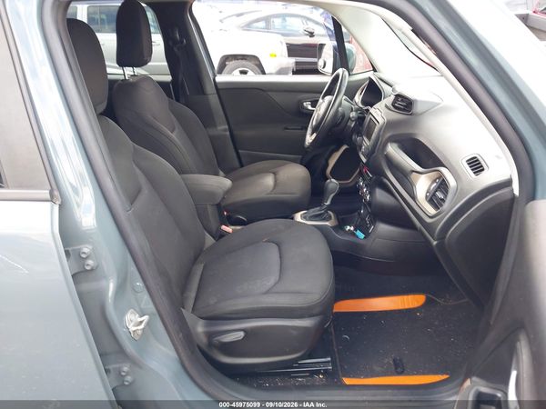 2017 JEEP RENEGADE LATITUDE 4X4 — I5