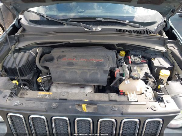 2017 JEEP RENEGADE LATITUDE 4X4 — I10