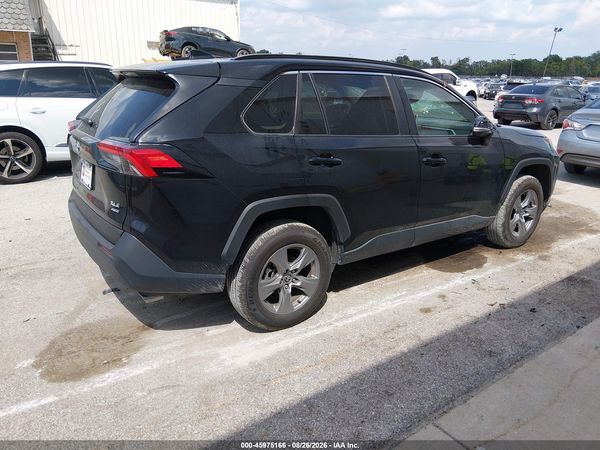 2024 TOYOTA RAV4 XLE — I4