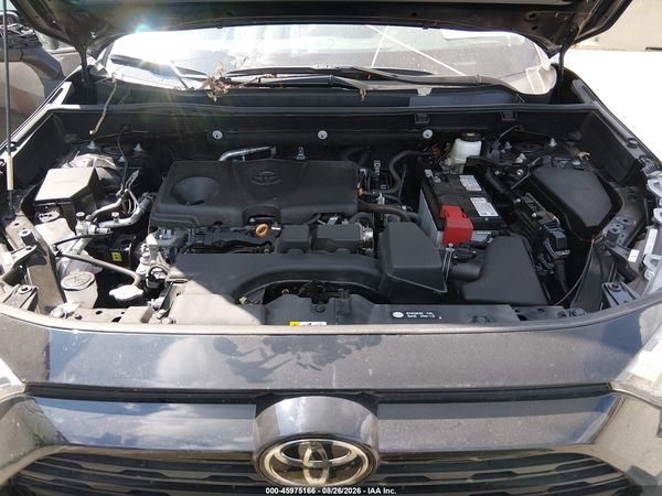 2024 TOYOTA RAV4 XLE — I10