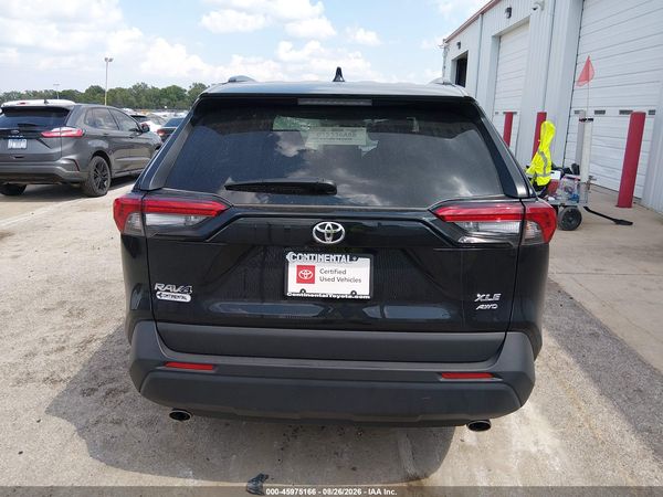 2024 TOYOTA RAV4 XLE — I119