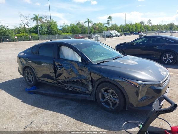 2025 KIA K4 LXS — I1
