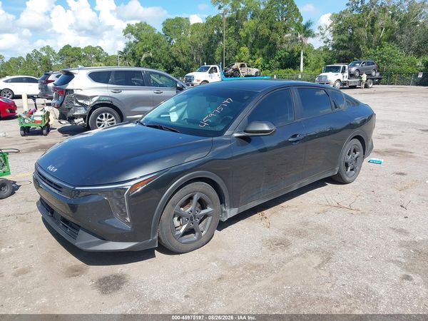 2025 KIA K4 LXS — I2