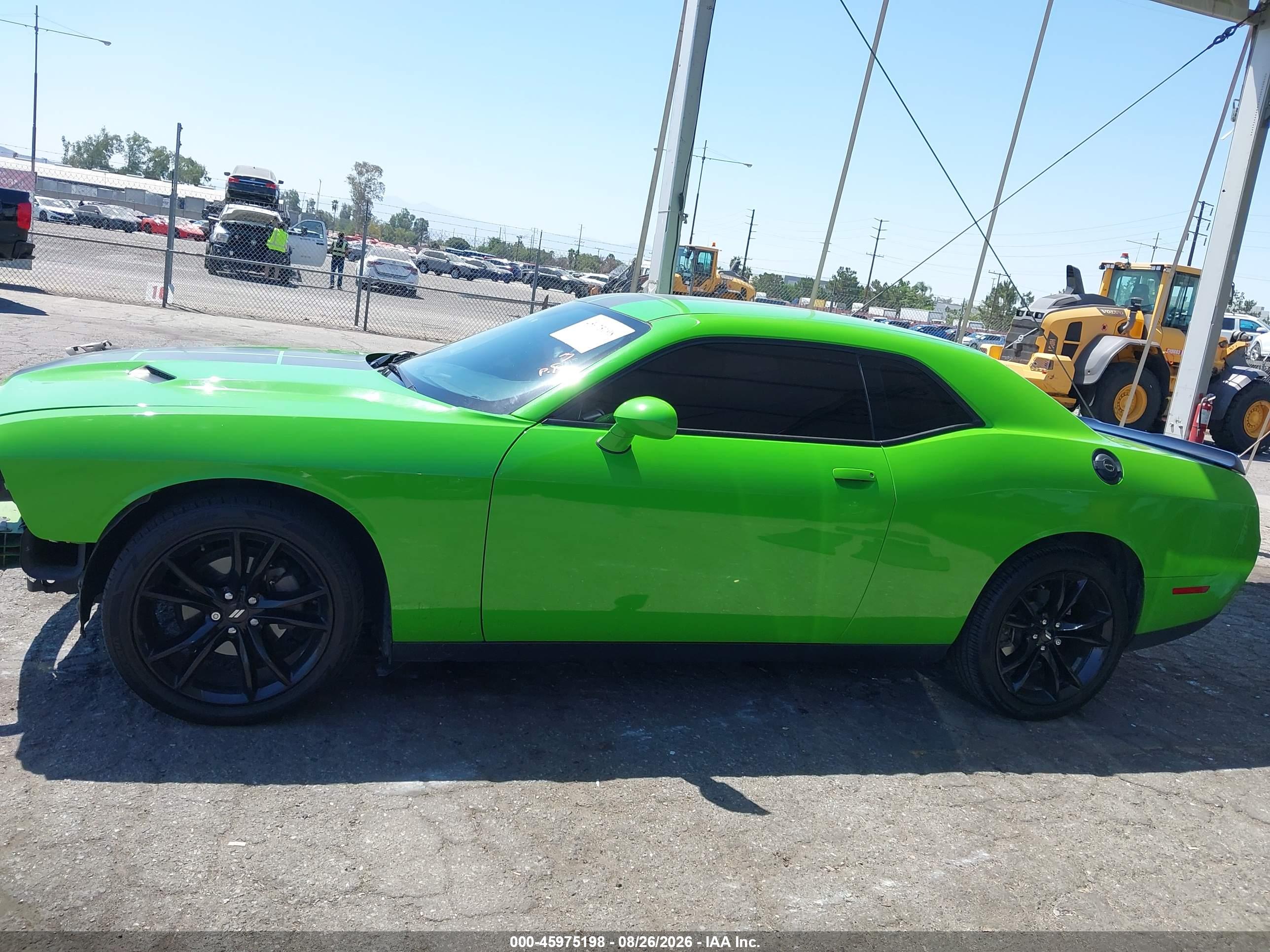 2017 DODGE CHALLENGER SXT