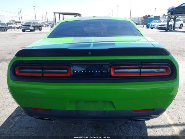 2017 DODGE CHALLENGER SXT