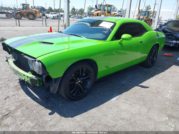 2017 DODGE CHALLENGER SXT