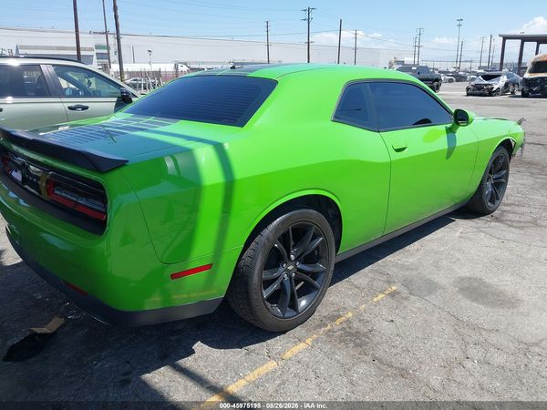2017 DODGE CHALLENGER SXT