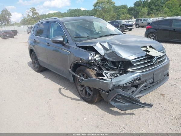 2022 VOLKSWAGEN TIGUAN 2.0T SE — I1