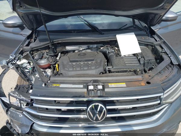 2022 VOLKSWAGEN TIGUAN 2.0T SE — I10