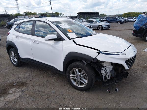 2022 HYUNDAI KONA SE — I1
