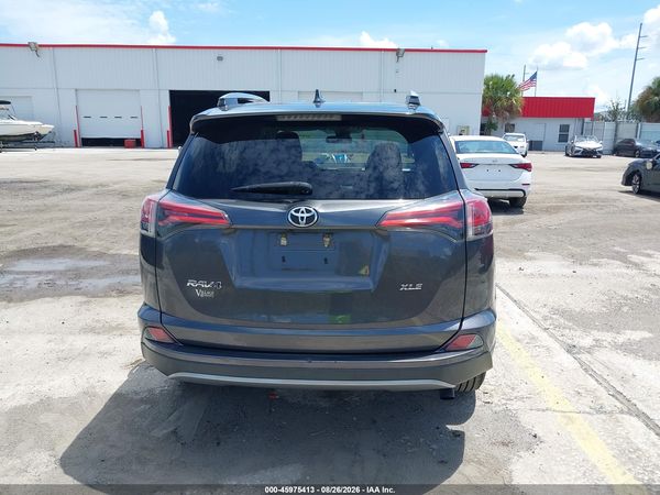 2018 TOYOTA RAV4 XLE