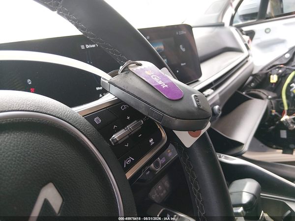 2024 KIA SORENTO S — I11