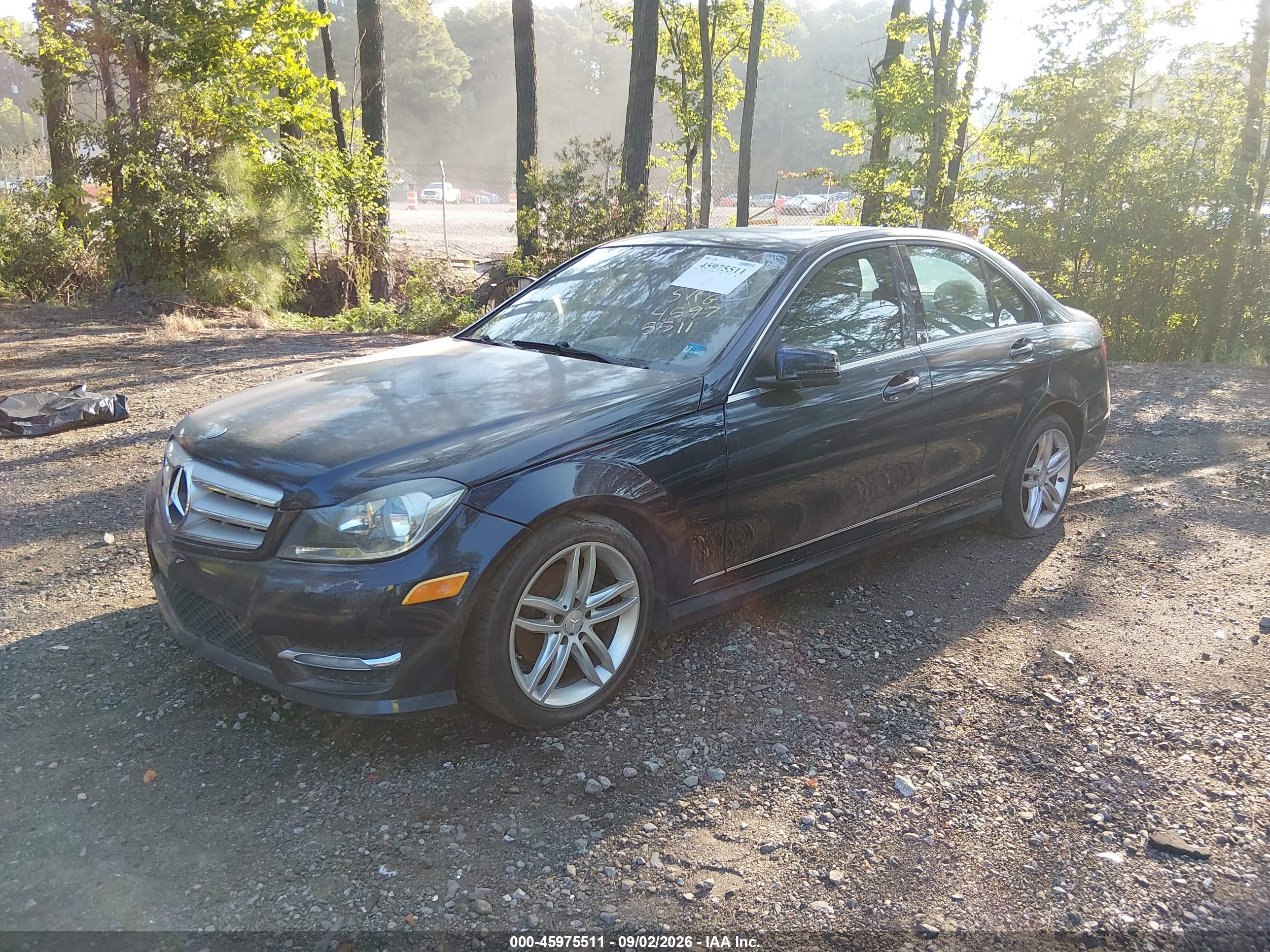 2012 MERCEDES-BENZ C 300 — I2