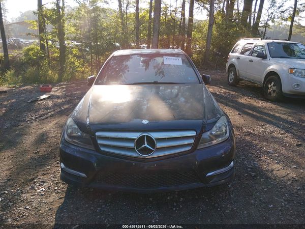 2012 MERCEDES-BENZ C 300 — I115