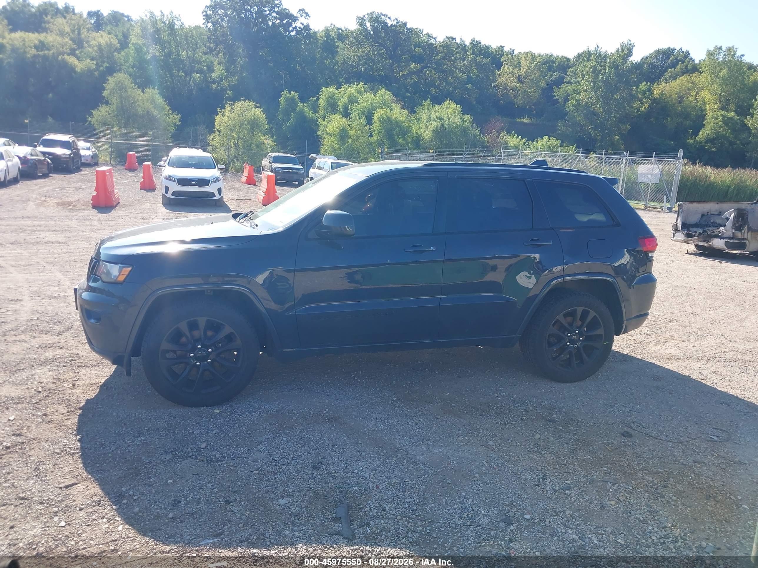 2017 JEEP GRAND CHEROKEE ALTITUDE 4X4