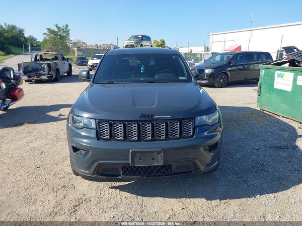 2017 JEEP GRAND CHEROKEE ALTITUDE 4X4