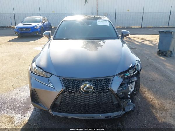 2018 LEXUS IS 300