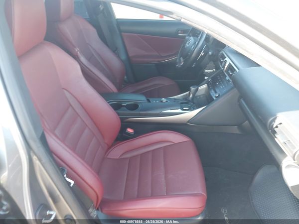 2018 LEXUS IS 300