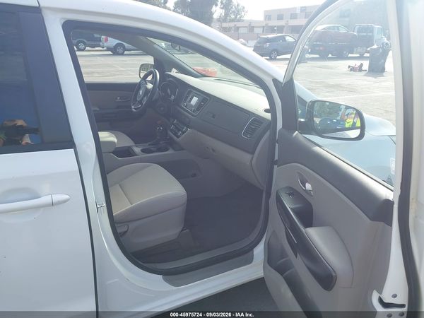 2016 KIA SEDONA LX — I5