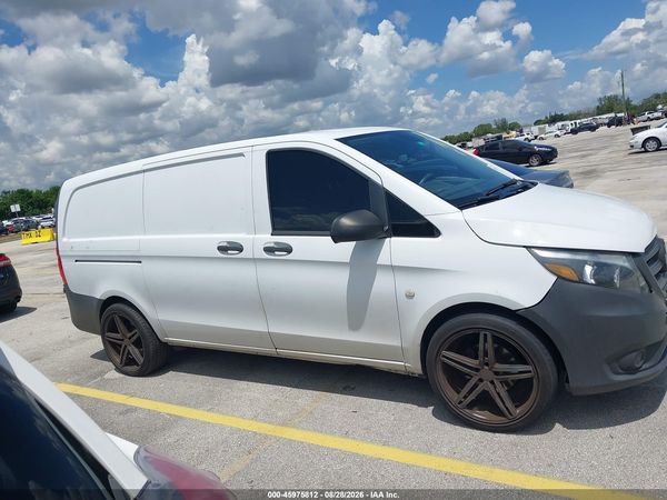 2017 MERCEDES-BENZ METRIS — I116