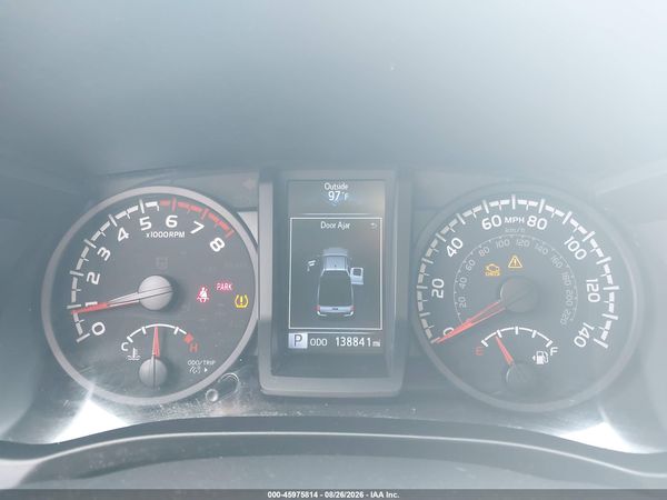 2021 TOYOTA TACOMA SR — I7