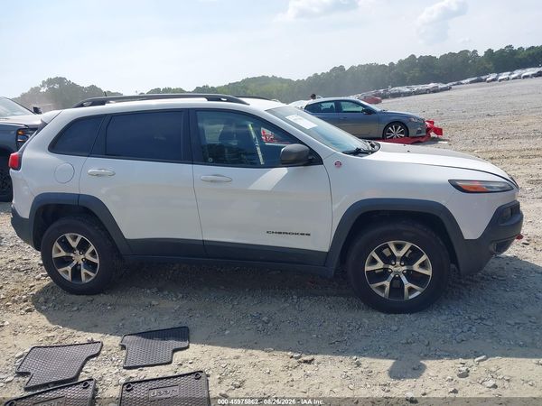 2016 JEEP CHEROKEE TRAILHAWK — I116
