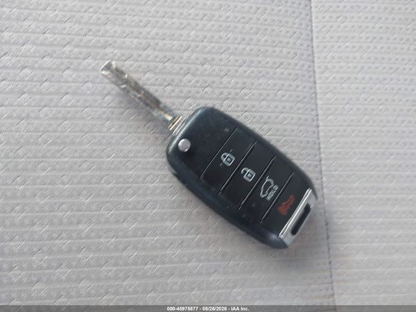 2016 KIA SEDONA L