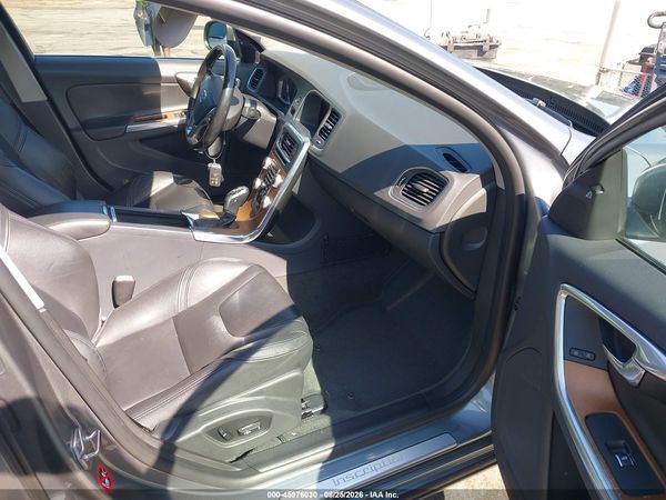 2016 VOLVO S60 INSCRIPTION T5 DRIVE-E PREMIER — I5