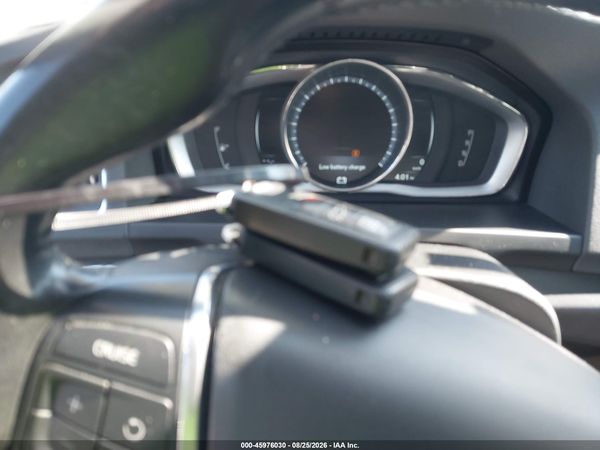 2016 VOLVO S60 INSCRIPTION T5 DRIVE-E PREMIER — I11