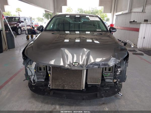 2021 KIA K5 LXS