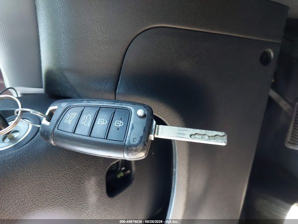 2019 HYUNDAI KONA SE — I11